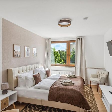 Charysma - Weserufer, Stylish, Schlafzimmer Mit Smart-Tv, 2 Parkplaetze Hamelin Dış mekan fotoğraf