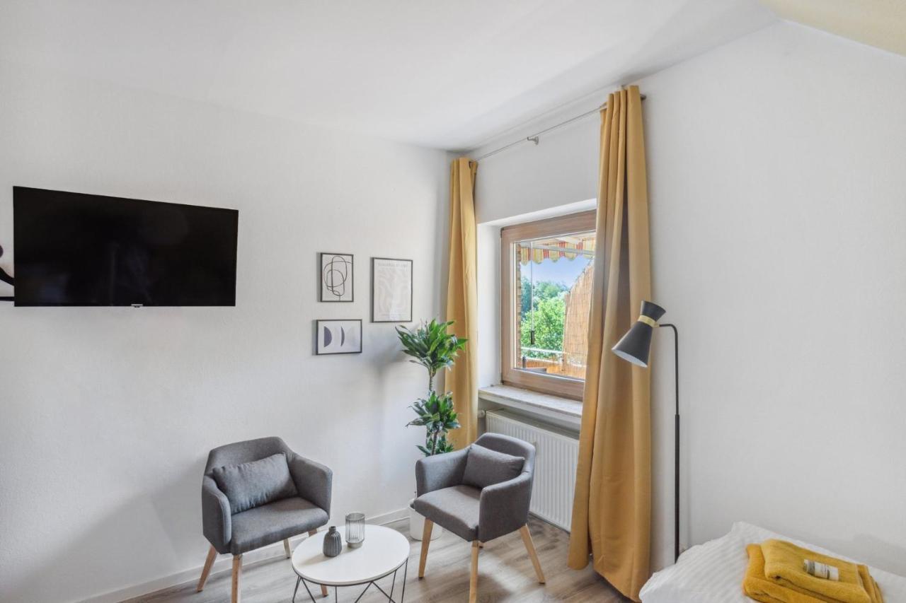 Charysma - Weserufer, Stylish, Schlafzimmer Mit Smart-Tv, 2 Parkplaetze Hamelin Dış mekan fotoğraf
