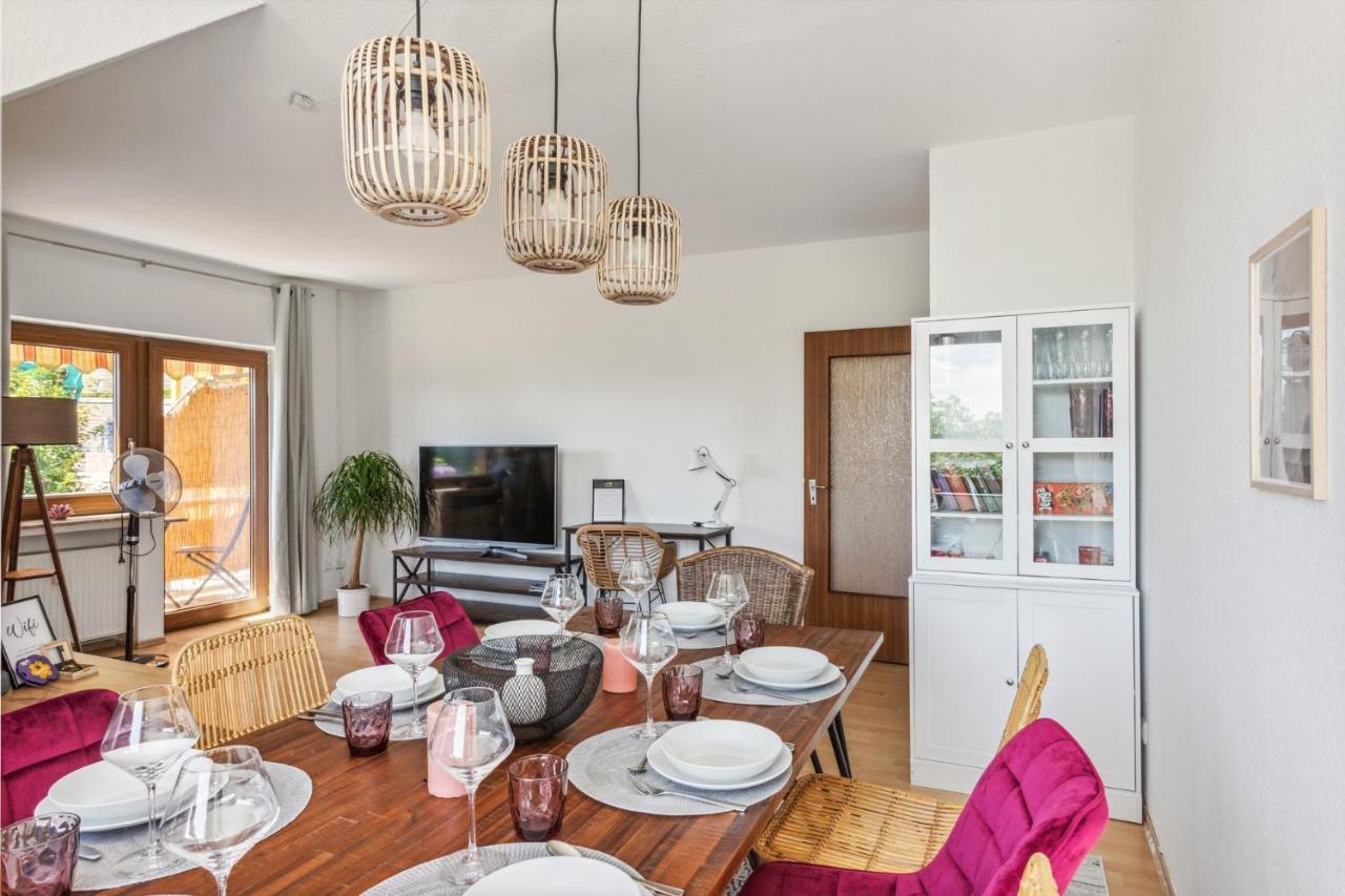 Charysma - Weserufer, Stylish, Schlafzimmer Mit Smart-Tv, 2 Parkplaetze Hamelin Dış mekan fotoğraf